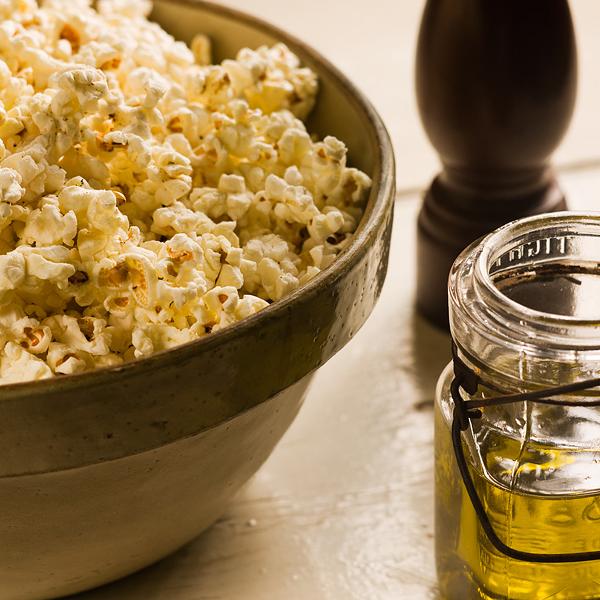 Recipe of popcorn popped in olive oil