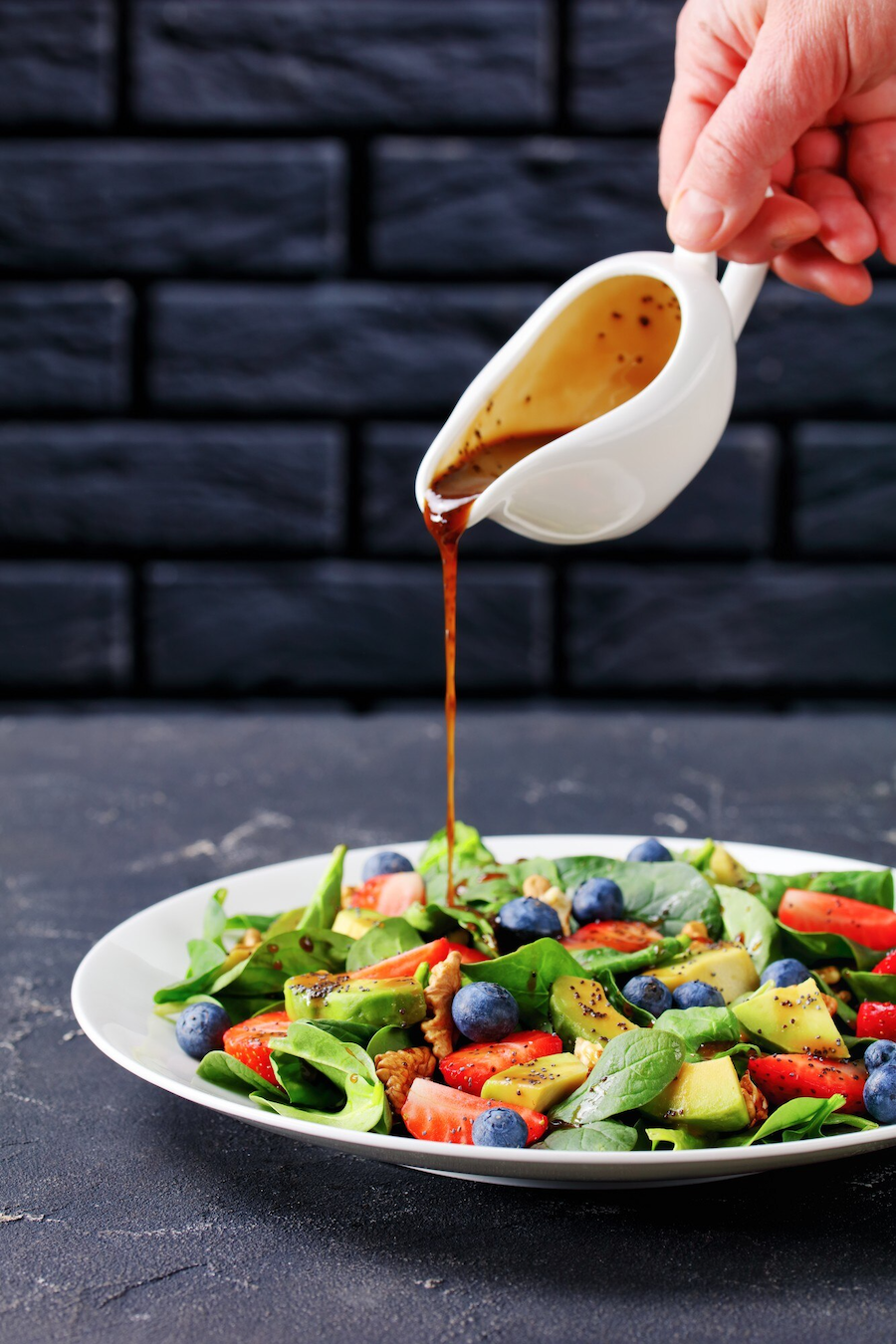 Honey Balsamic Vinegar Salad Dressing