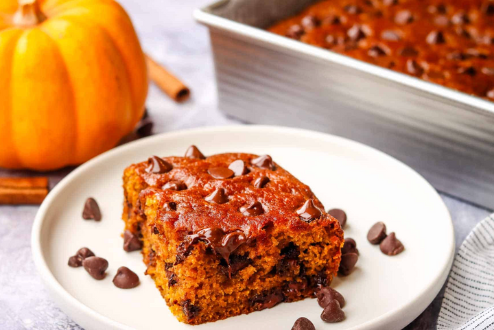 Pumpkin Orange Chocolate Chip Cake