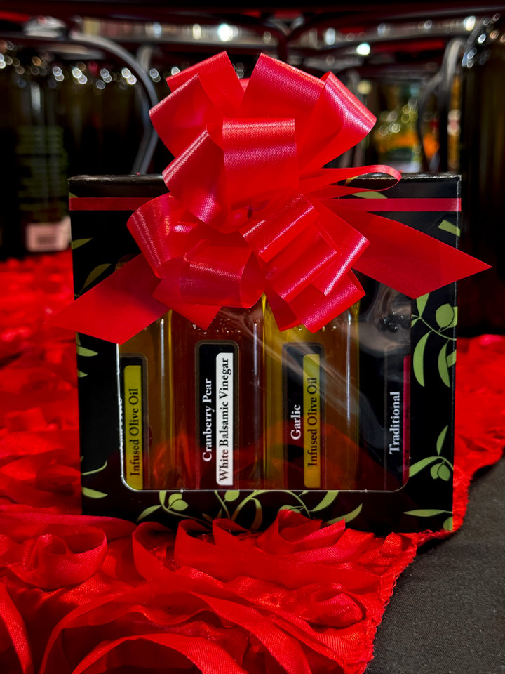 Olive Oil and Vinegar Sampler Gift Set with Tuscan Herb Olive Oil Cranberry Pear Vnegar Garlic Olive Oil and Traditional Vinegar